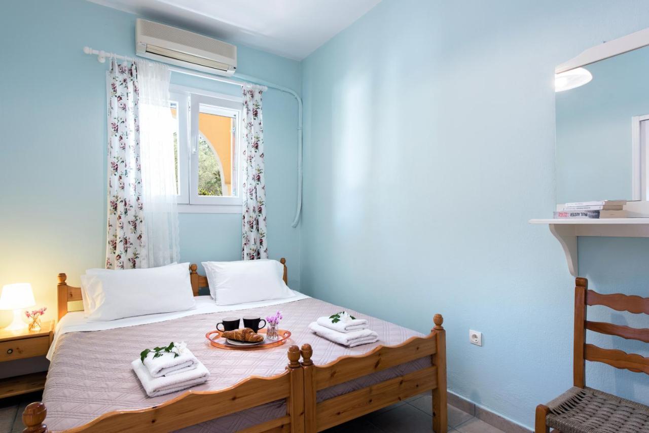 Kokoros Apartments Kato Korakiana Екстер'єр фото
