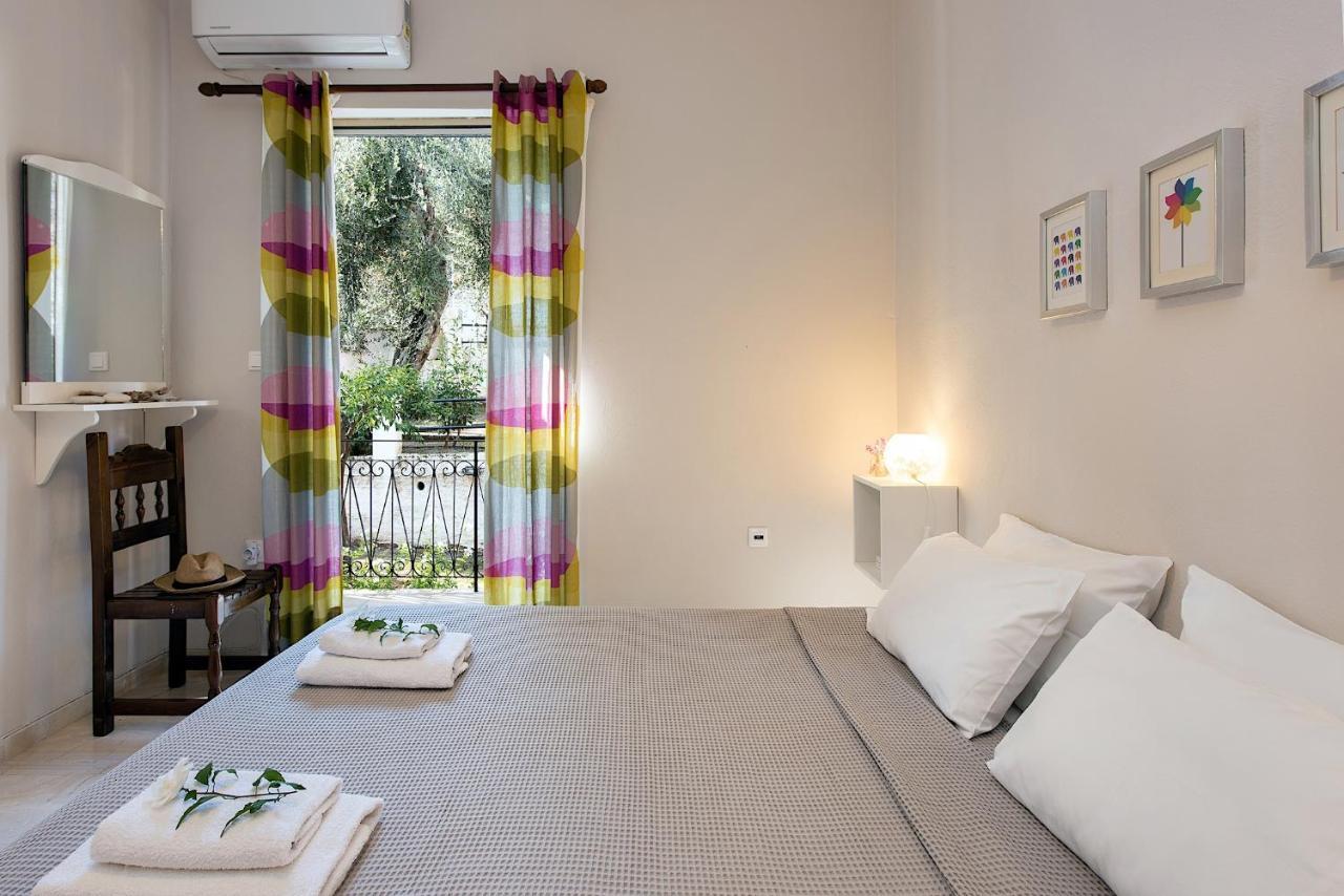 Kokoros Apartments Kato Korakiana Екстер'єр фото